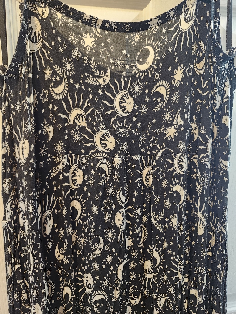 Torris Black and White Celestial Print Maxi Dress - Women's,Torrid 3 = 3X - Picture 3 of 4